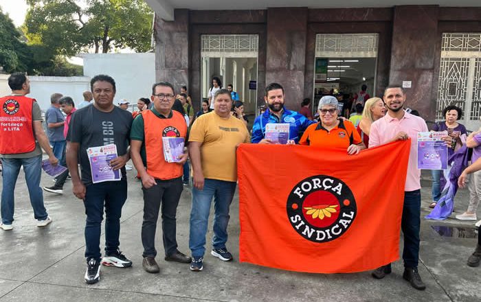 Centrais Sindicais marcam presença na abertura do Março Mulher