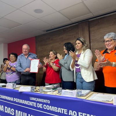 Seminário de Lançamento da Campanha Permanente da CUT de Combate ao Feminicídio